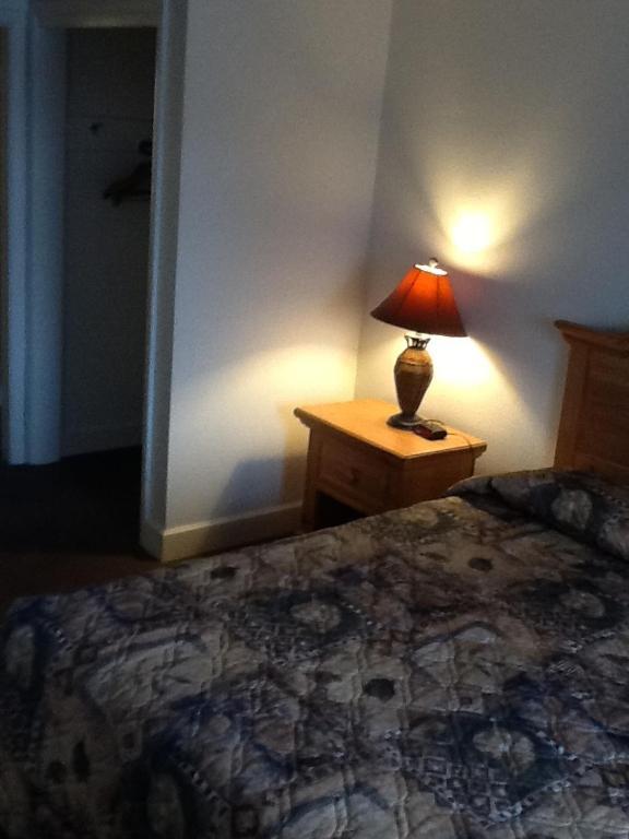 Dude&Roundup Motel West Yellowstone Exterior foto