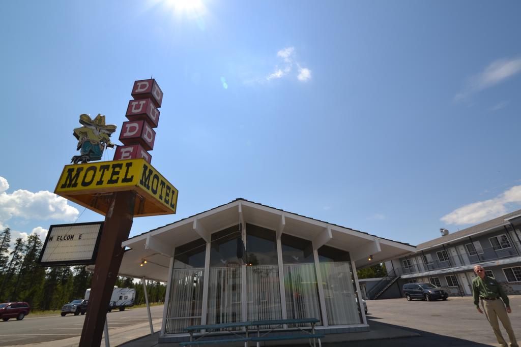 Dude&Roundup Motel West Yellowstone Exterior foto