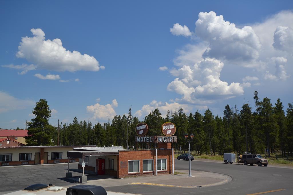 Dude&Roundup Motel West Yellowstone Exterior foto